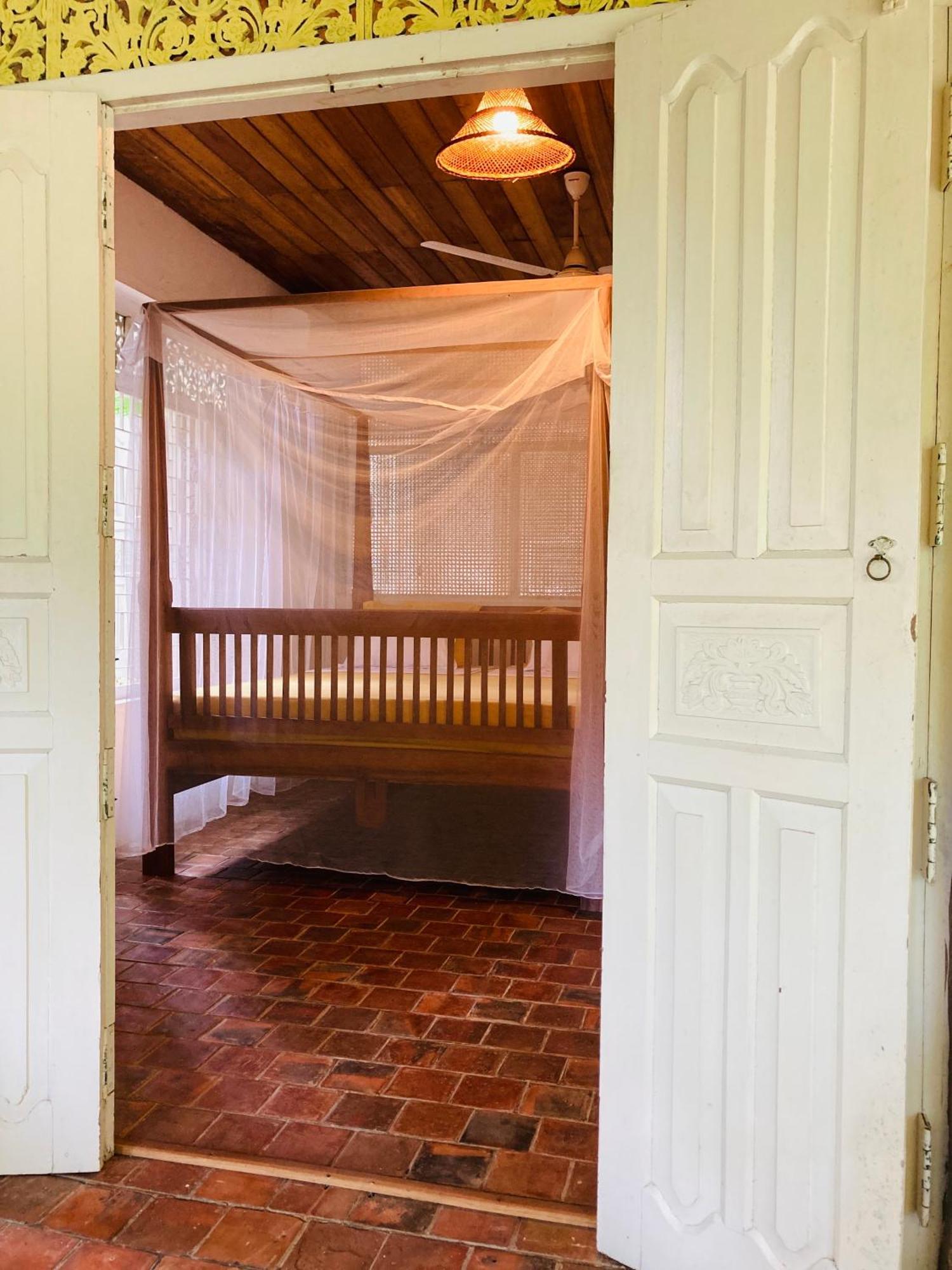 Вилла Whispering House Тангалла Экстерьер фото